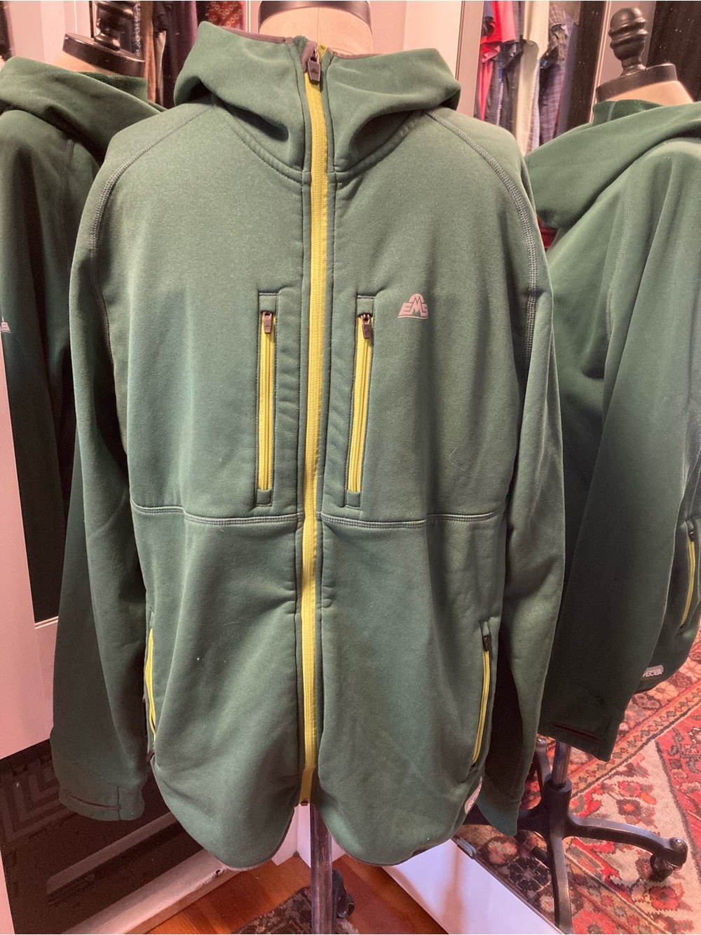 EMS Men’s Green Fleece Full Zip Hoodie with Lime Zip Accents, Size Large